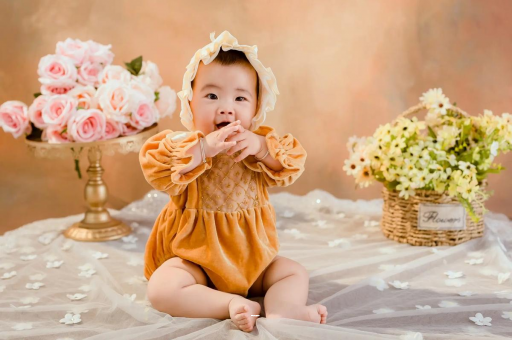 余江宝宝多大认识妈妈